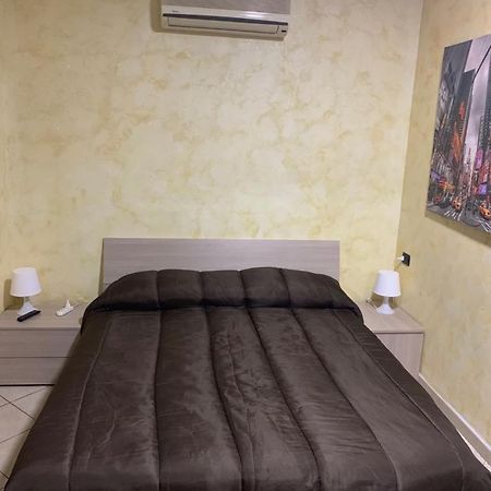 Airport Bedroom House Катания Экстерьер фото