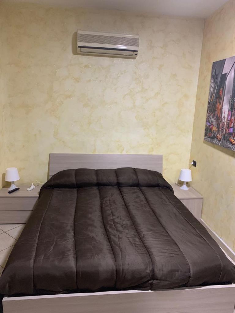 Airport Bedroom House Катания Экстерьер фото